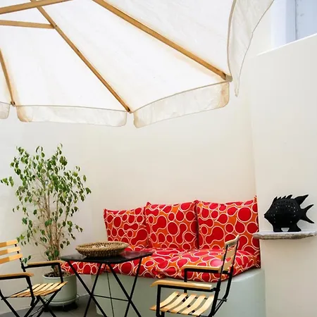 En Tino Retreats - Sunshine Penzion