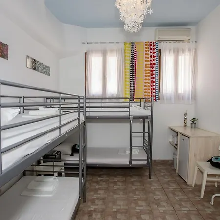 En Tino Retreats - Sunshine Penzion