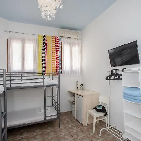 En Tino Retreats - Sunshine Penzion