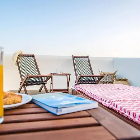 Inn En Tino Retreats - Sunshine *
